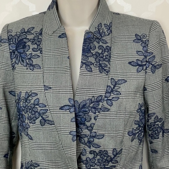 ZARA PLAID FLORAL EMBROIDERED BLAZER - Picture 6 of 11